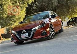 نيسان ألتيما